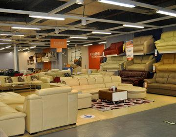 上游家具制造企業日子難過,下游銷售行情同樣低迷.