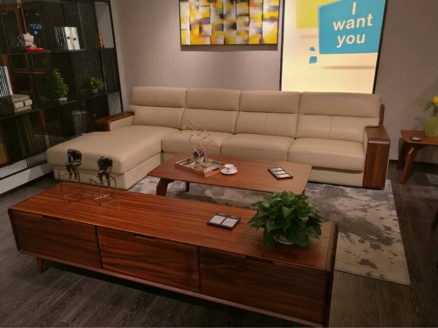 北藝居專注純實(shí)木家具定制20年