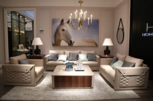 美盈家具攜三大品牌重磅亮相,掀起市場(chǎng)新格局